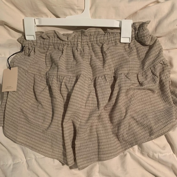 New Superdown Esperanza Short Set in Mauve Medium - Picture 9 of 10